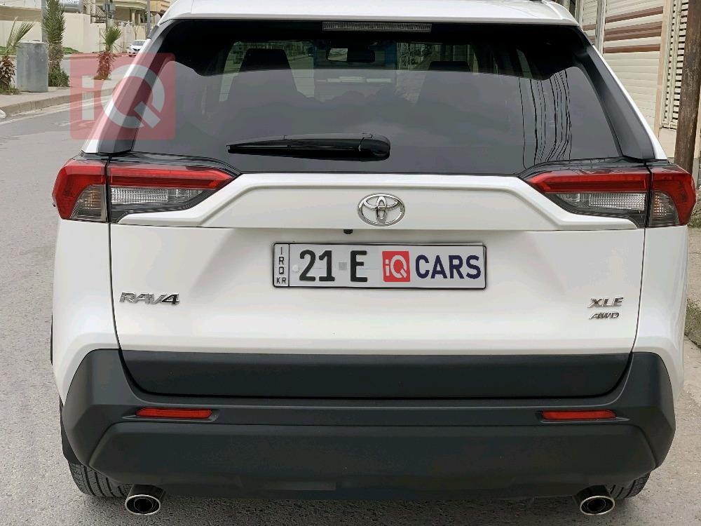 تويوتا راف 4